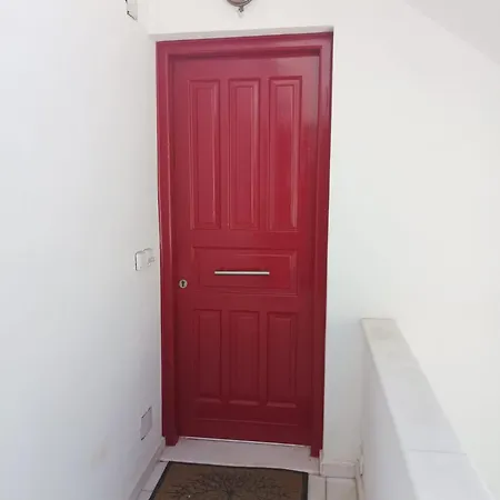 Makares Downtown דירה